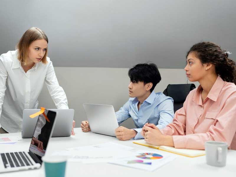 Corporate Learning Programs & Professional Upskilling
