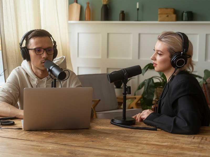 Expert Talks & Podcasts